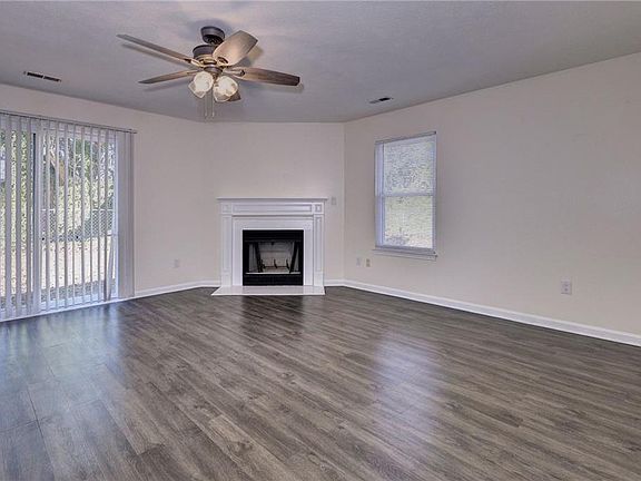 5th image of 6 Whitecedar Ct