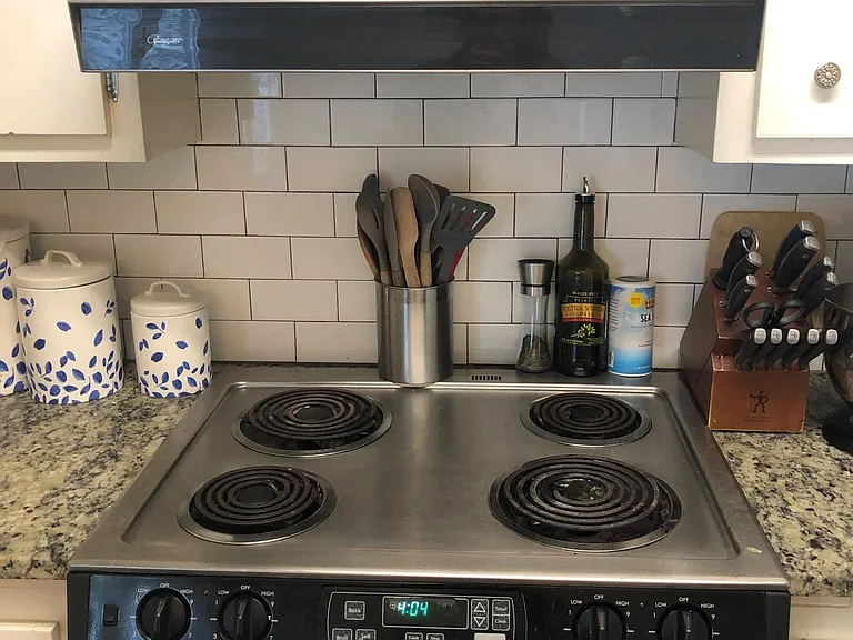2619 Blakemore Ave — Photo 11