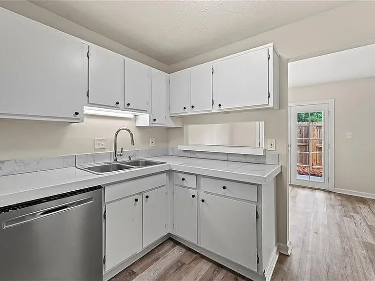 259 Country Club Dr — Photo 19