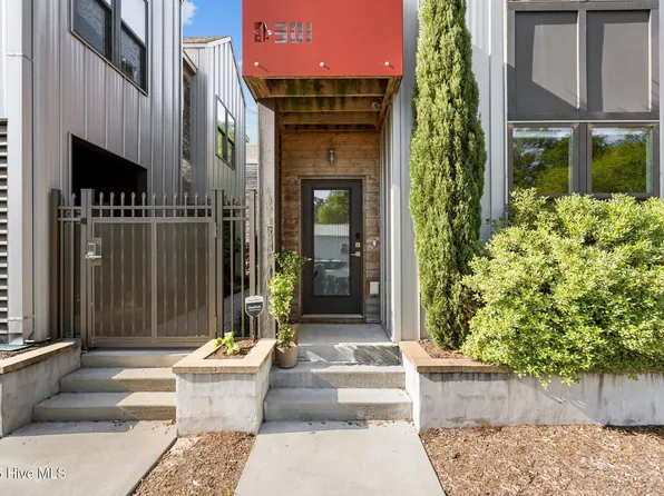 301 Martin St, Wilmington, NC 28401