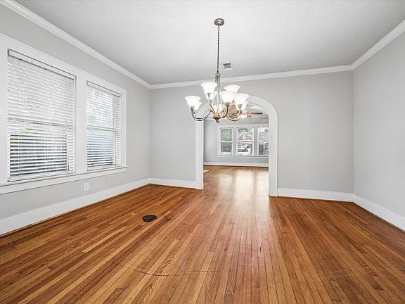 3rd image of 2906 Arbor St