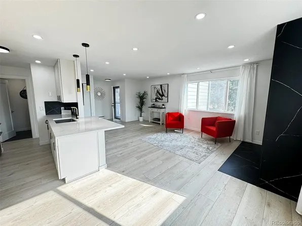 8100 W Quincy Ave, Denver, CO