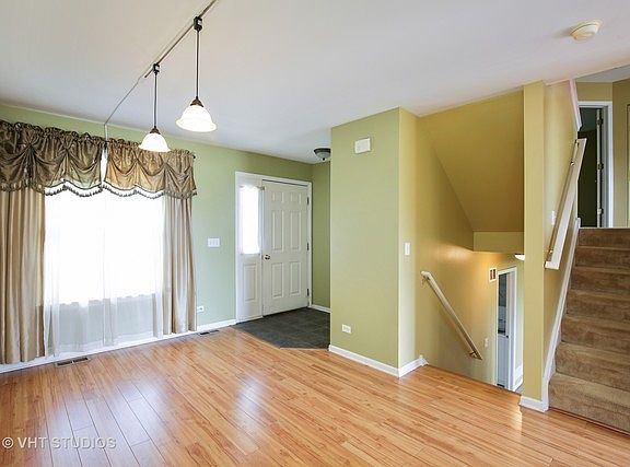 3rd image of 2004 Serenity Ln