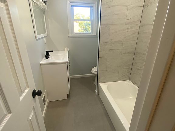 3rd image of 641-43 E 6th St #B