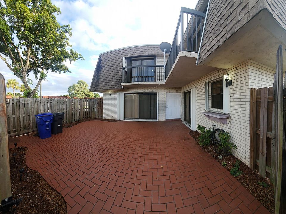 1st image of 8103 SW 23rd Ct