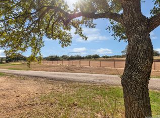 1632 Ranch Road 962 W, Round Mountain, TX 78663