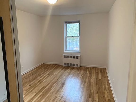 4th image of 6435 Yellowstone Blvd APT 3N