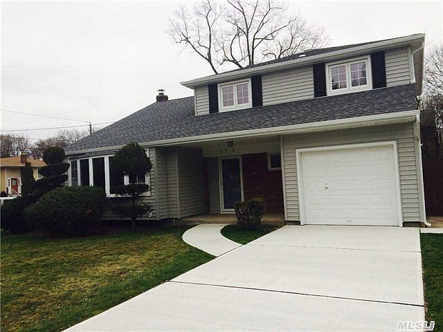 1st image of 172 Maxine Ct
