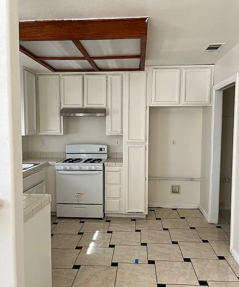 7405 Lidia Way — Photo 7