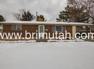 775 E Johnsonway Dr, Sandy, UT 84094