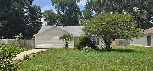 5401 NW 63rd Pl Photo 1