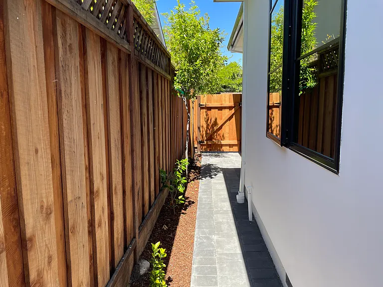 Private Side Yard