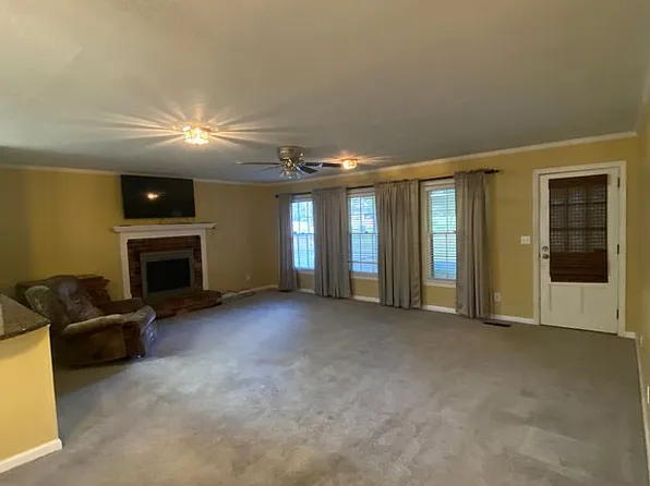 112 Byron Plantation Rd, Albany, GA 31721