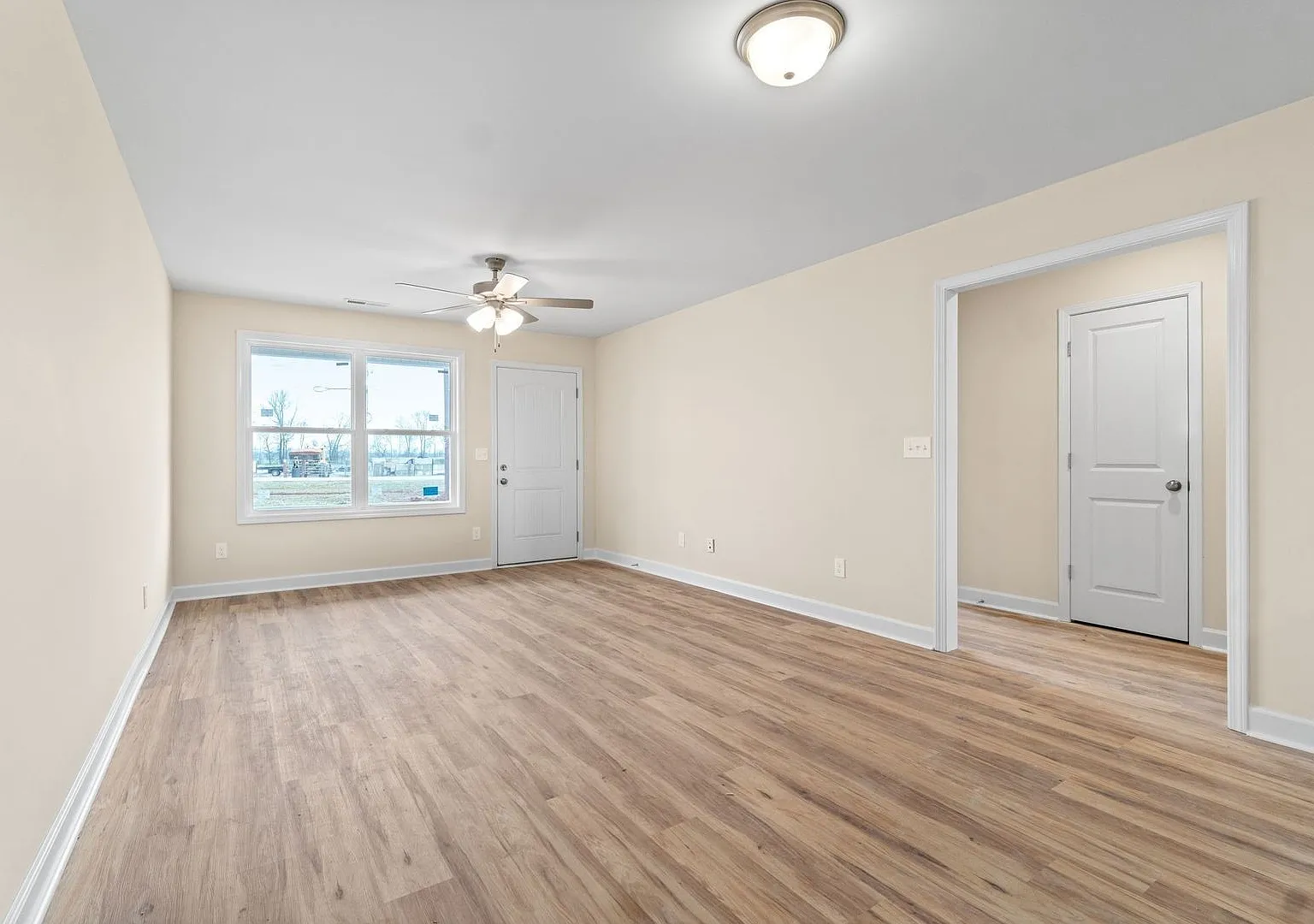 Move-In Special - Two Weeks Free Or 1 Month Free!! — Photo 4