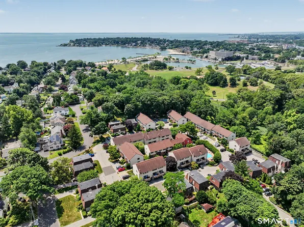202 Soundview Avenue #14, Stamford, CT 06902