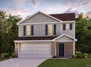 32052 Dixie Manor Rd, Rockwood, MI 48173