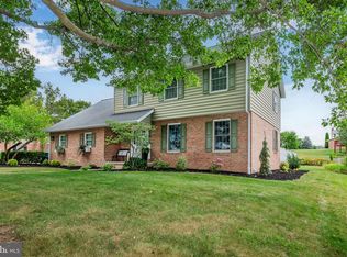 67 Obsidian Dr, Chambersburg, PA 17202