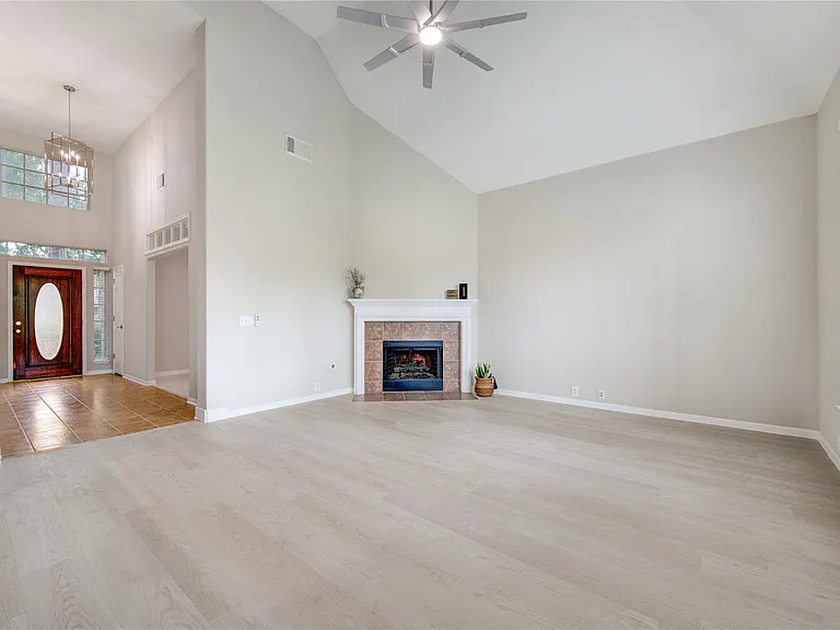 11706 Canyon Breeze Dr — Photo 8