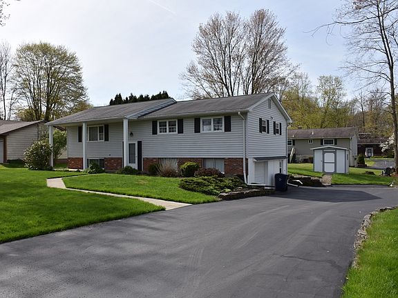 2nd image of 12435 Lakeside Dr