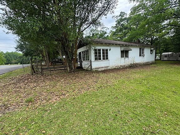 3rd image of 119 Sawyer Ln