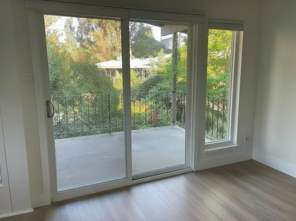 1411 Casa Buena Dr APT 32, Corte Madera, CA 94925