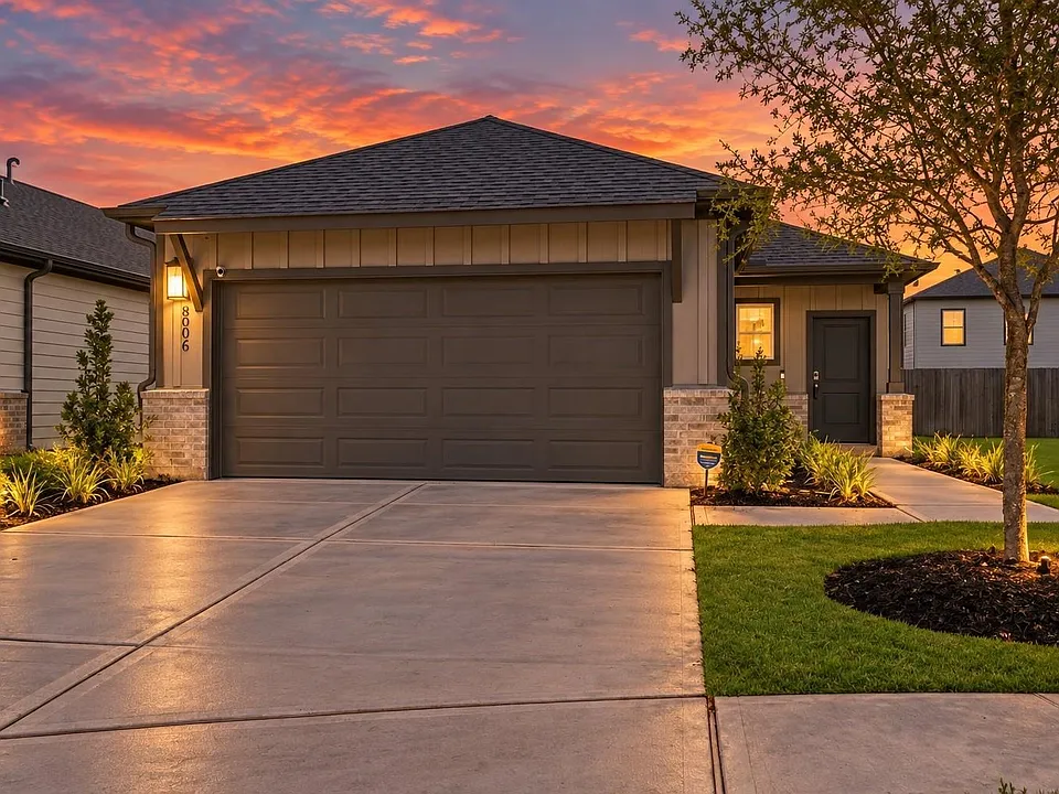 8006 Magnolia Praire Ln