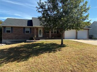 19580 Lyle Ln, Waynesville, MO 65583