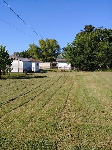 1st image of 61 E Chalmette Cir