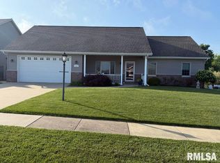 1111 Windsor Way, Washington, IL 61571