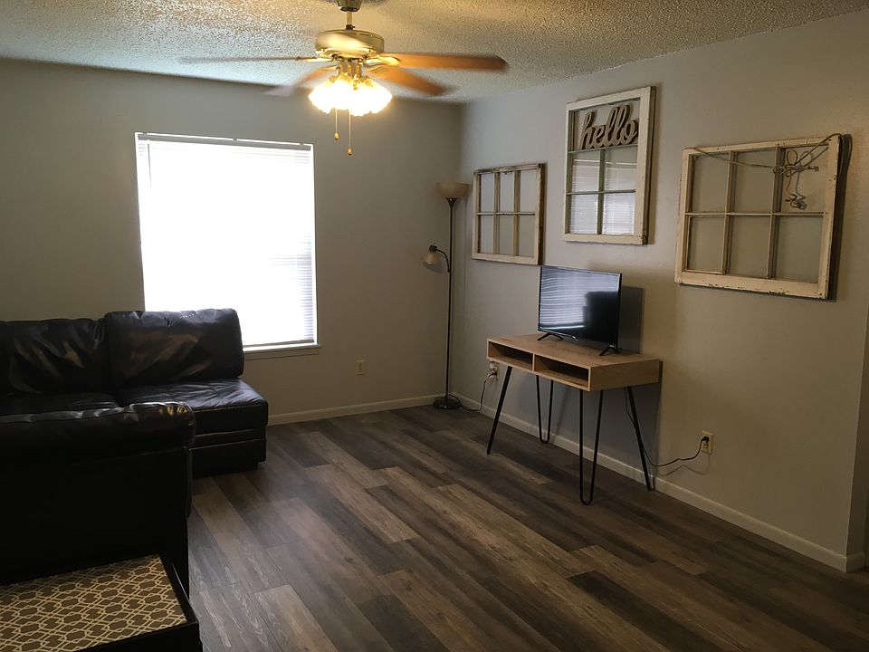 1st image of 2521 Pearl St APT 407