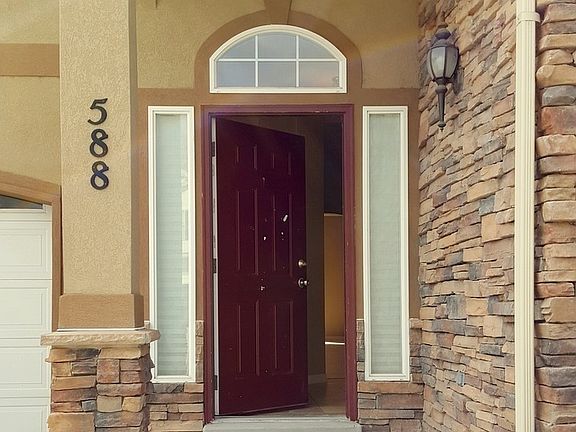 3rd image of 588 E Harvest Moon Dr Unit 118