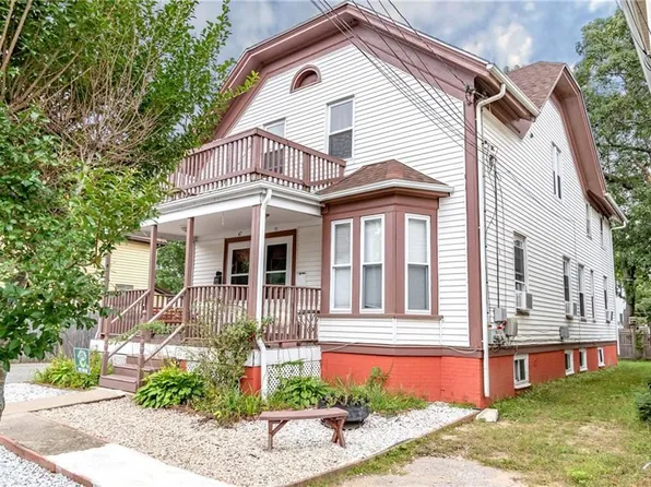 45 Burrows St, Providence, RI 02907