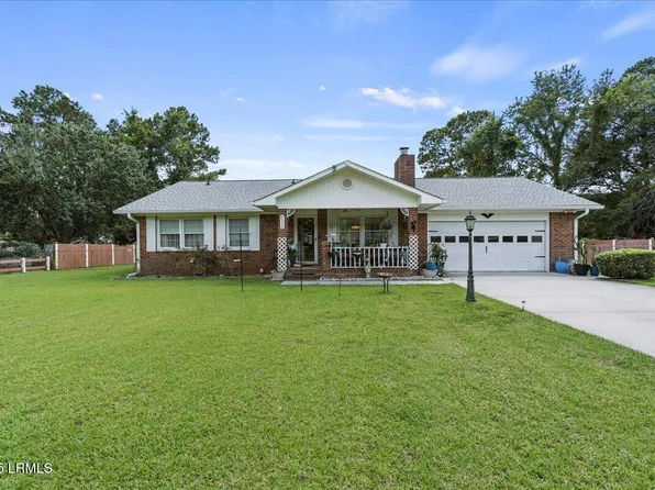4352 Pinewood Cir, Beaufort, SC 29906