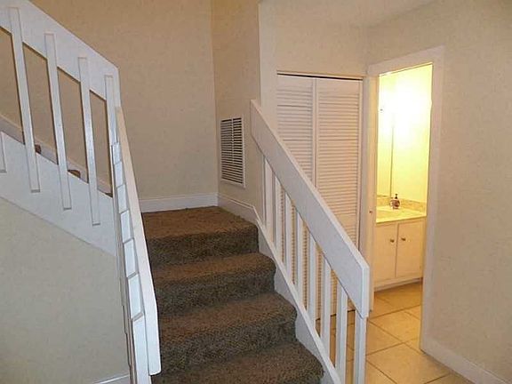 5th image of 8981 NW 38th Dr #1
