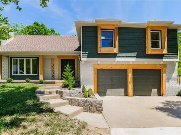 10235 Briar Dr, Overland Park, KS 66207