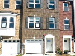 11709 Emily Dickinson Pl, White Plains, MD 20695
