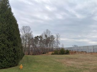 5540 Long Walk Dr, Kernersville, NC 27284
