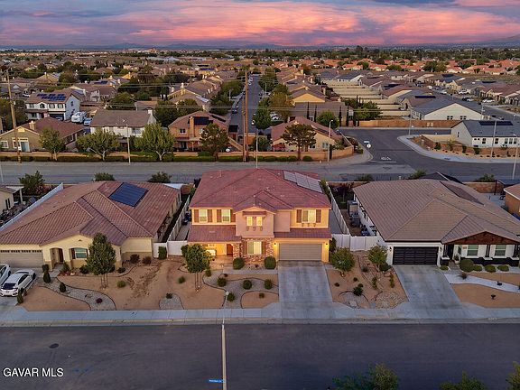 5th image of 39104 Cocobola Ct