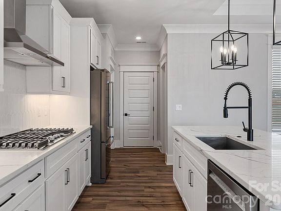 7th image of this home