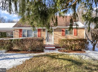 9 Hemlock Ct, Harrisburg, PA 17109