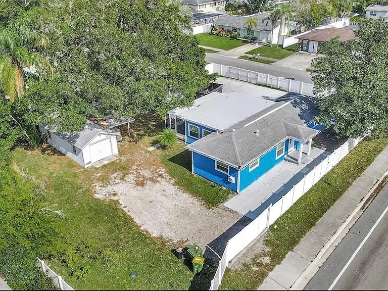 2963 Bahia Vista St — Photo 27