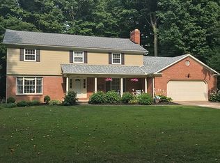 1025 Persimmon Ct, Fairview, PA 16415