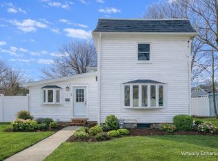 28 Newton Ct, Weymouth, MA 02191