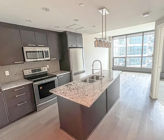 225 11th Ave SE #1207 — Photo 9