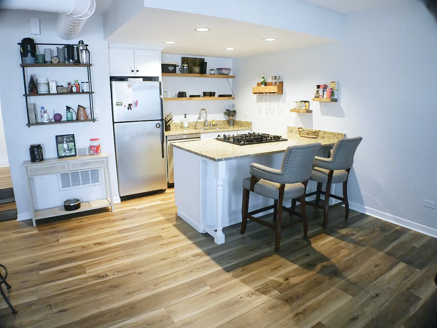 1 bed, 775 sqft, $3,100 — Photo 4