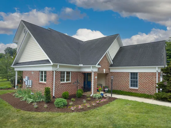 22 Haven Oak Ct, Lexington, VA 24450