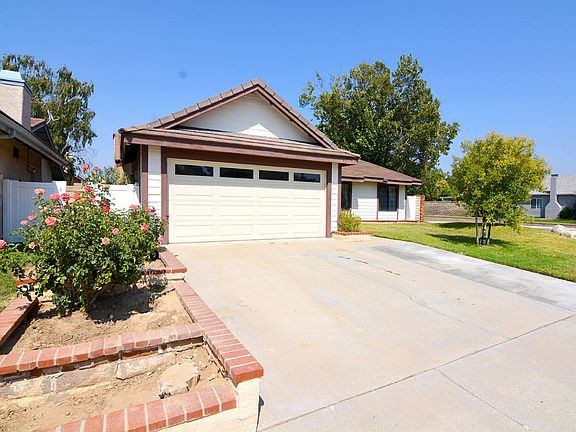 3rd image of 25502 Via Pacifica