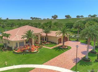 14815 SW 40th St, Davie, FL 33331