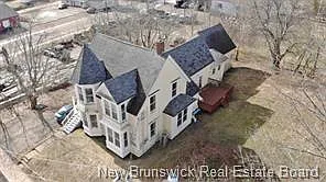 15 Allison Ave — Photo 43