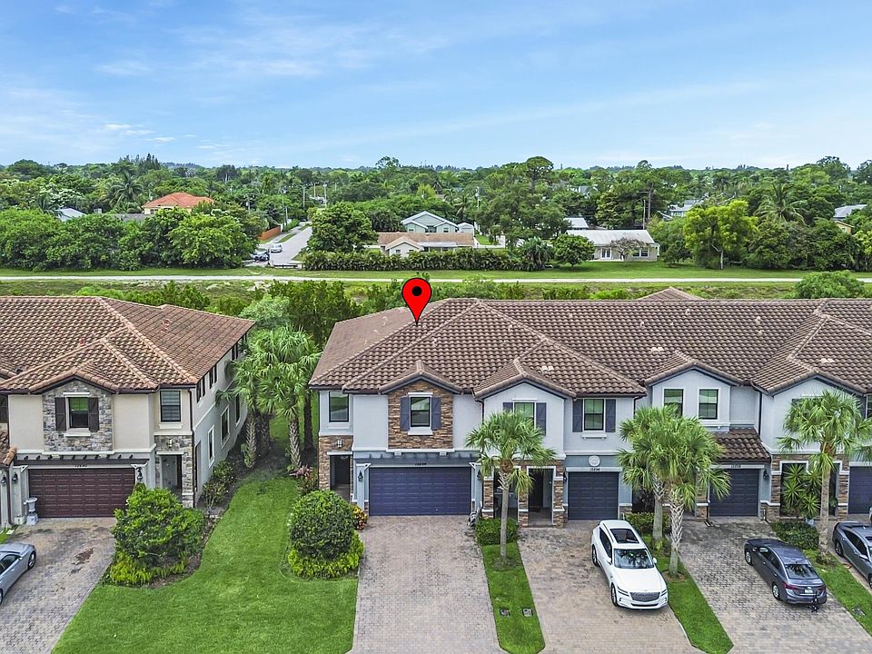 1st image of 12894 Anthorne Lane N